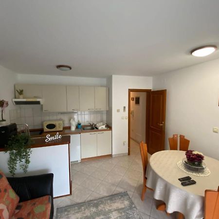 Apartman Ema Istriana Medulin Buitenkant foto