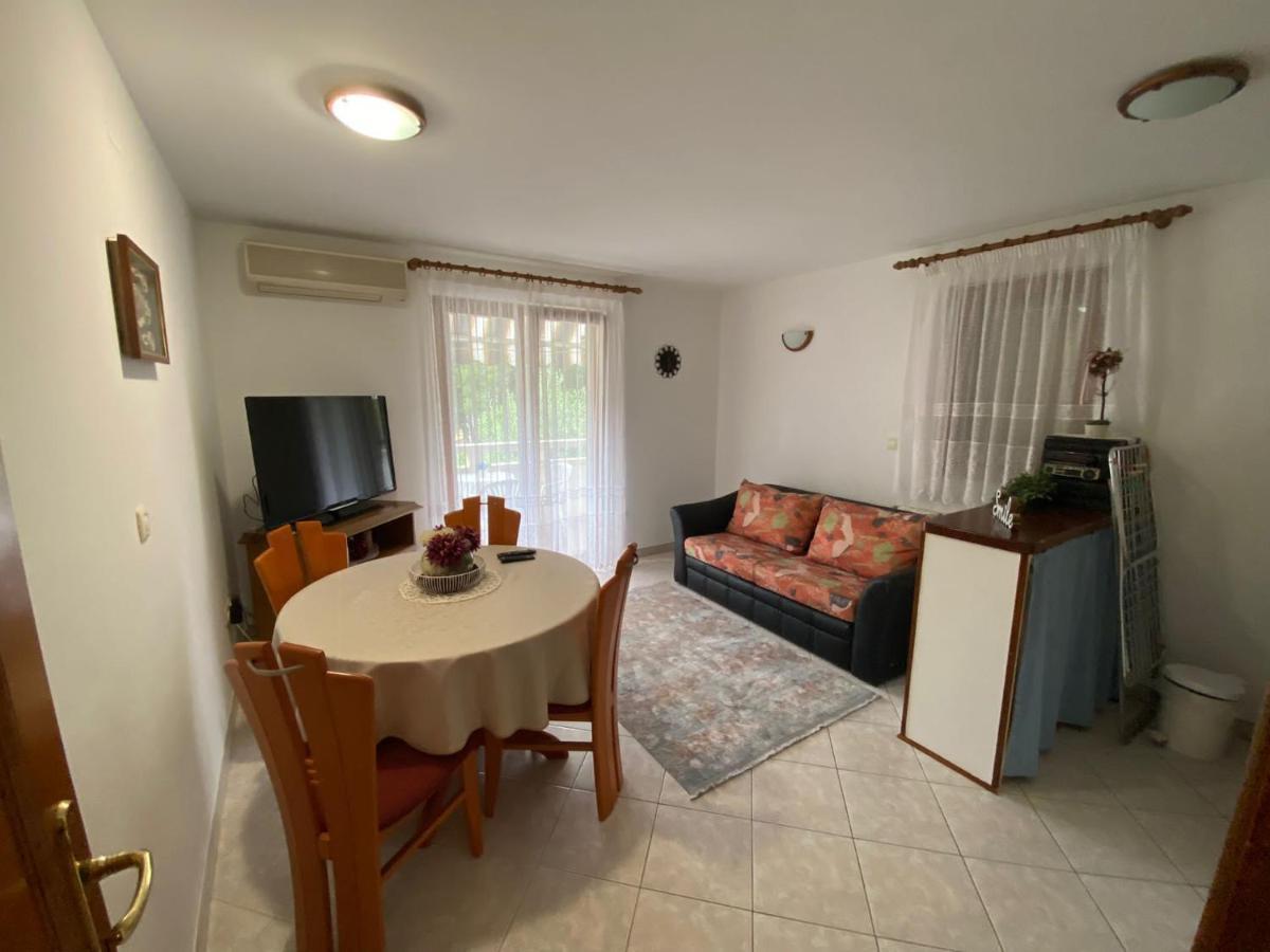 Apartman Ema Istriana Medulin Buitenkant foto